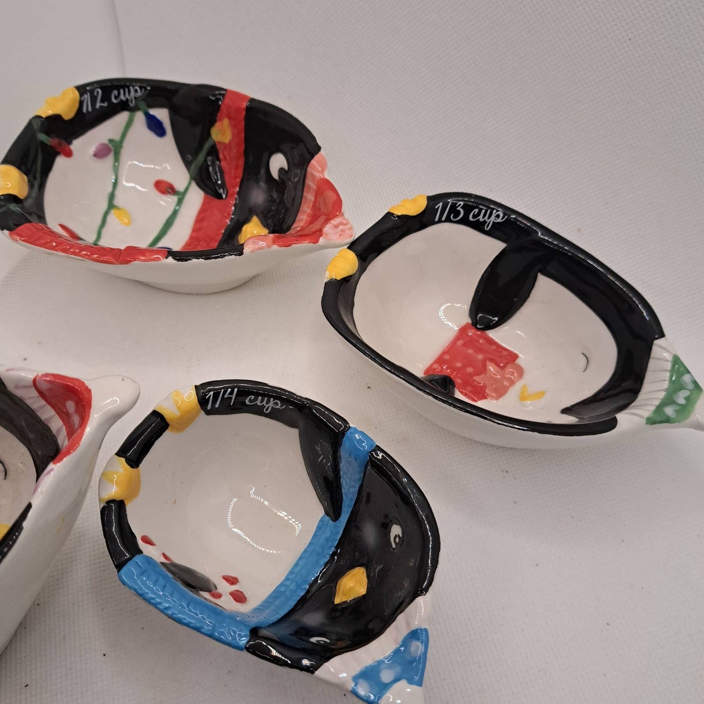 World Market Set Of 4 Ceramic Penguin Measuring Cups Holiday Christmas