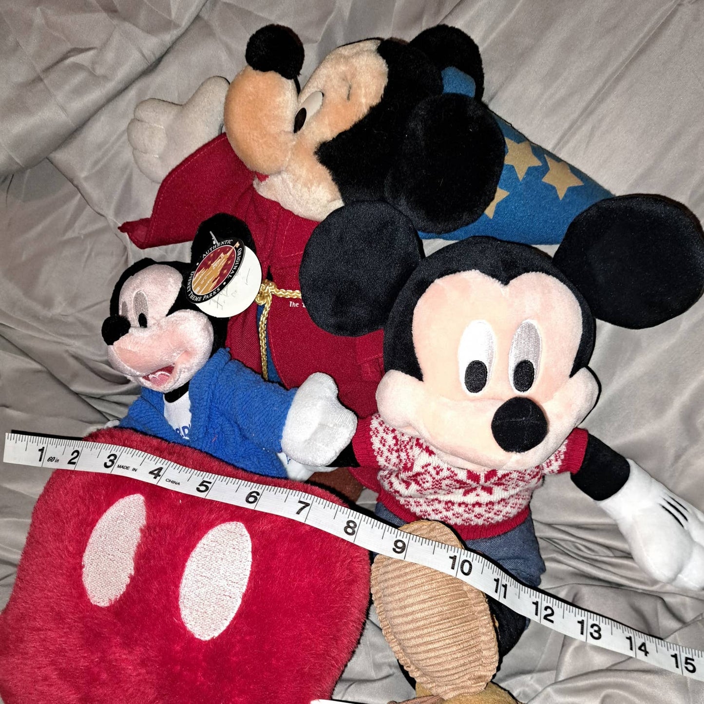 ALL YOUR MICKEY FAVEORITES! 4 Plush Mickey Mouses Dolls