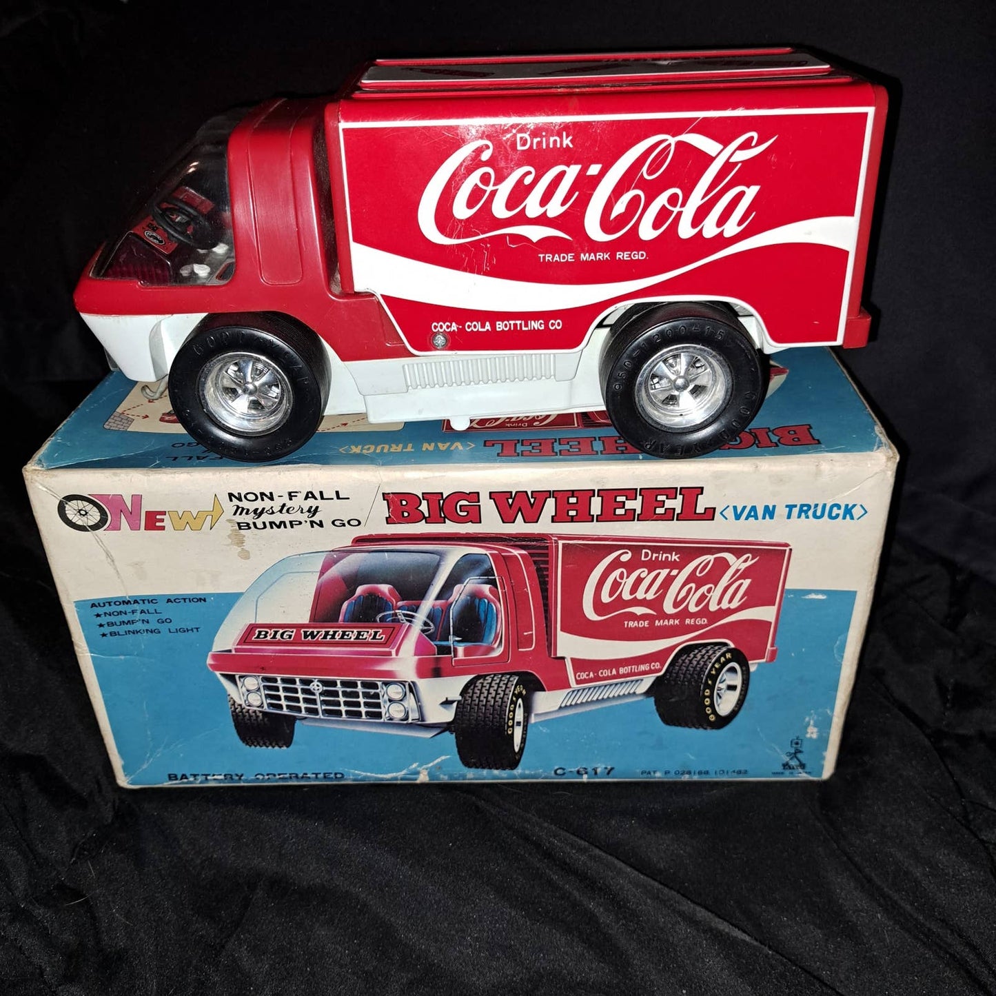1970 AWESOME VINTAGE Coca-Cola Battery Operated BIG WHEEL Van-Truck
