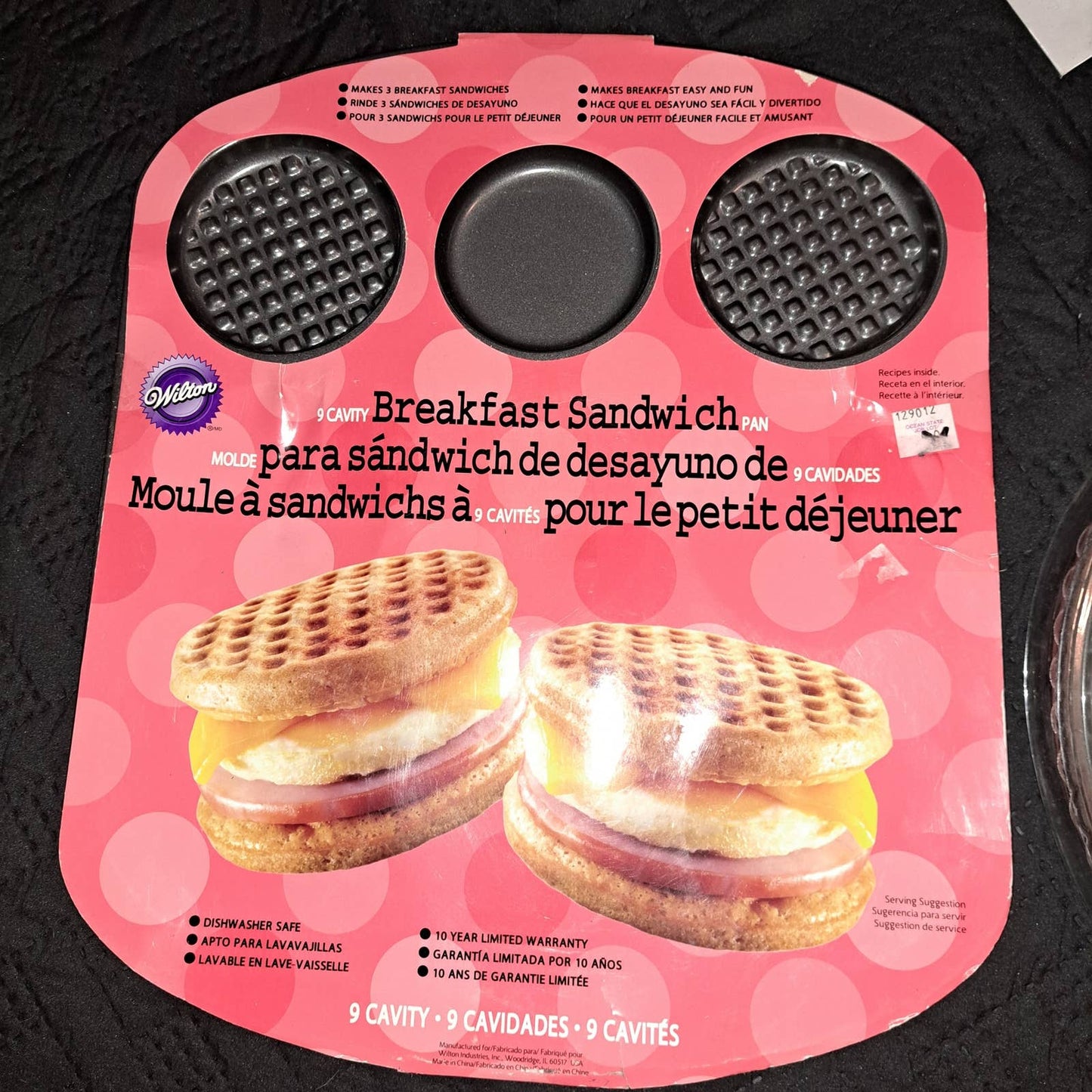 BREAKFAST FUN! 2 Wilton NIB 9 cavity Breakfast Sandwich maker 3 Quiche Pans
