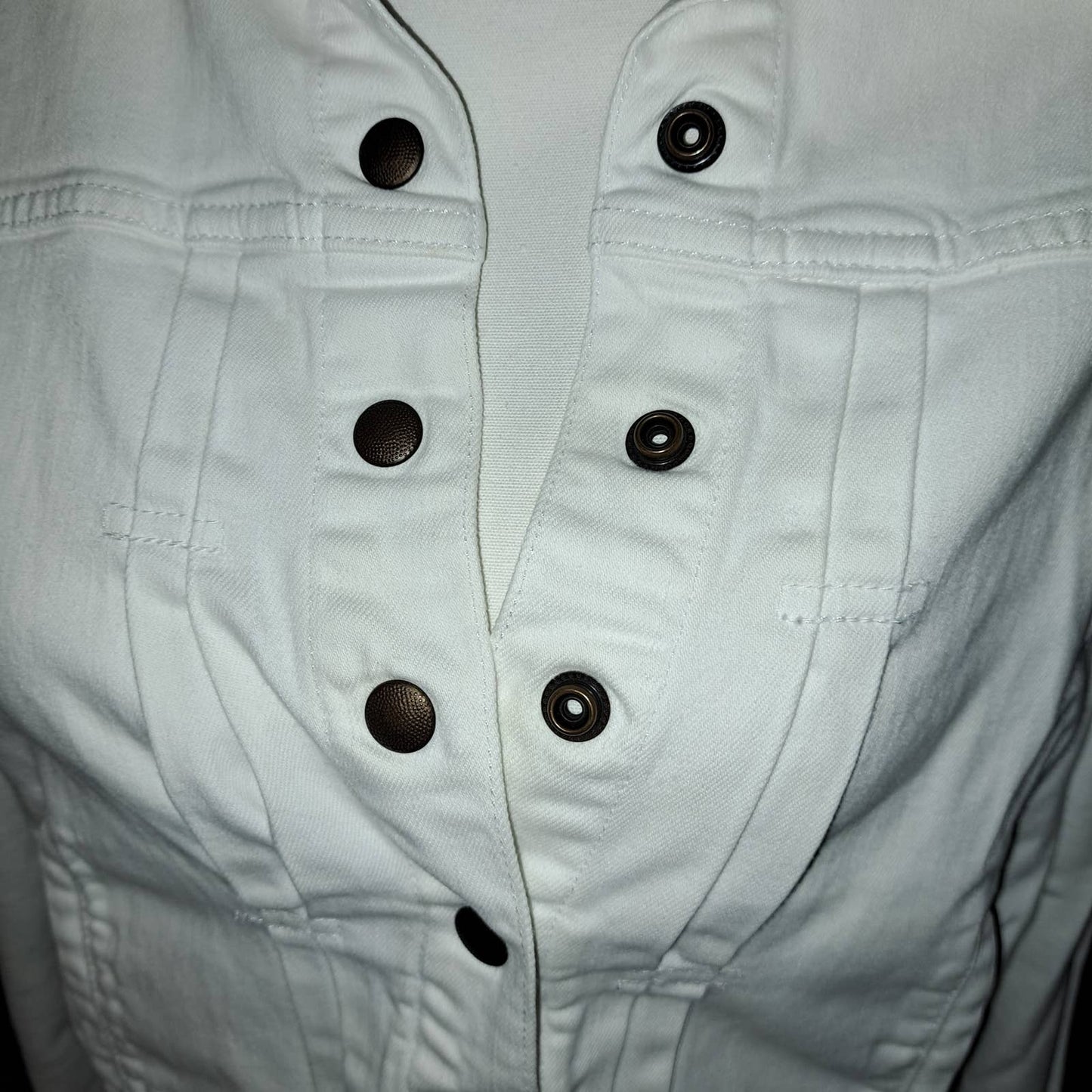 Like New Lucky Brand White Copper snap pleated front denim Jacket M
