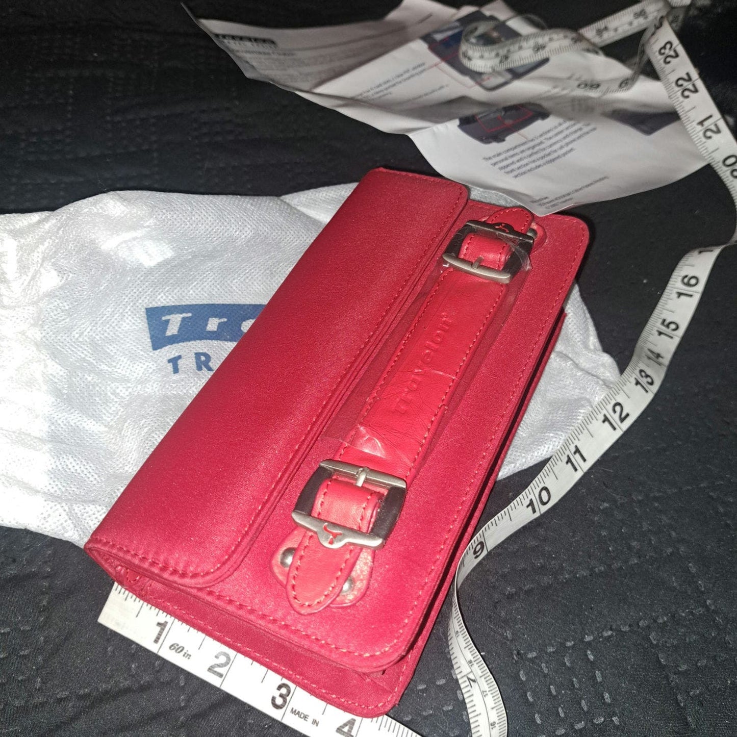 NWT- RED Travelon Anti-Theft Tailored Convertible Crossbody Clutch