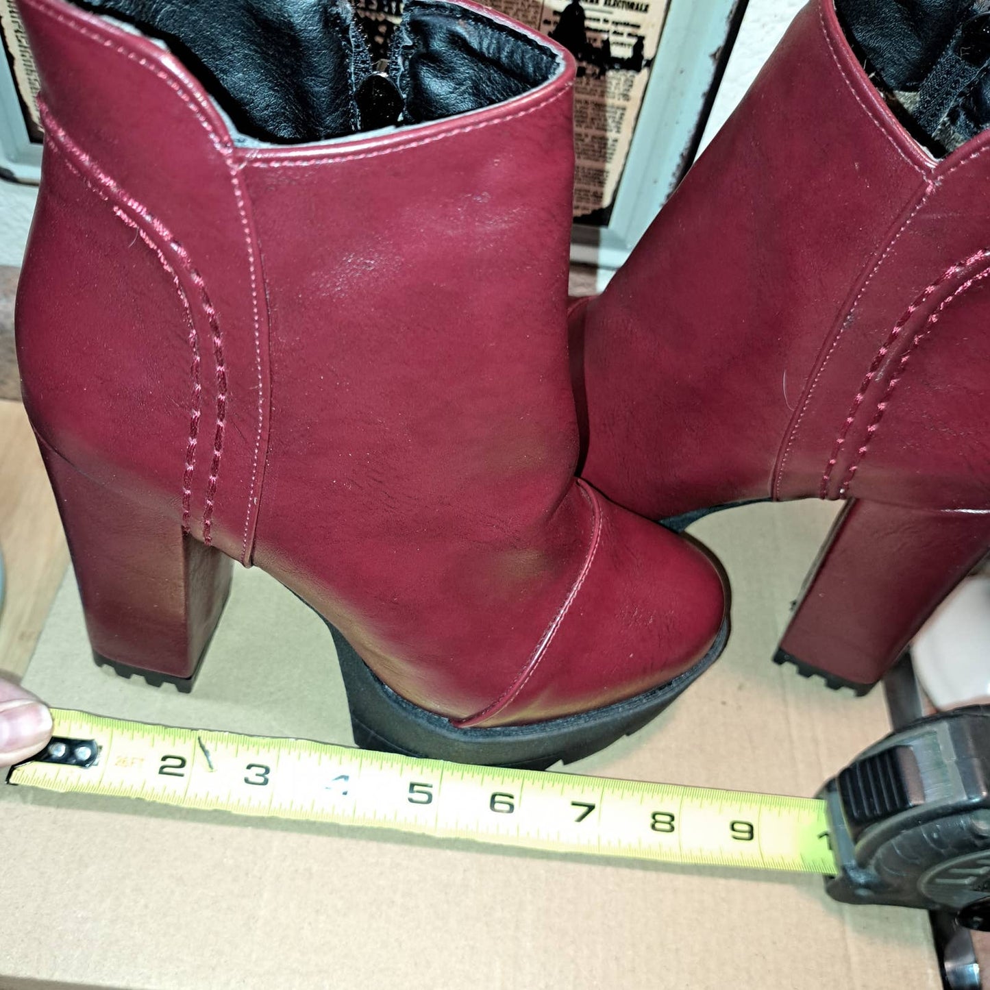FABULOUS NEW SCARLET RED 5 inch SIZE 5.5 Ankle Boots