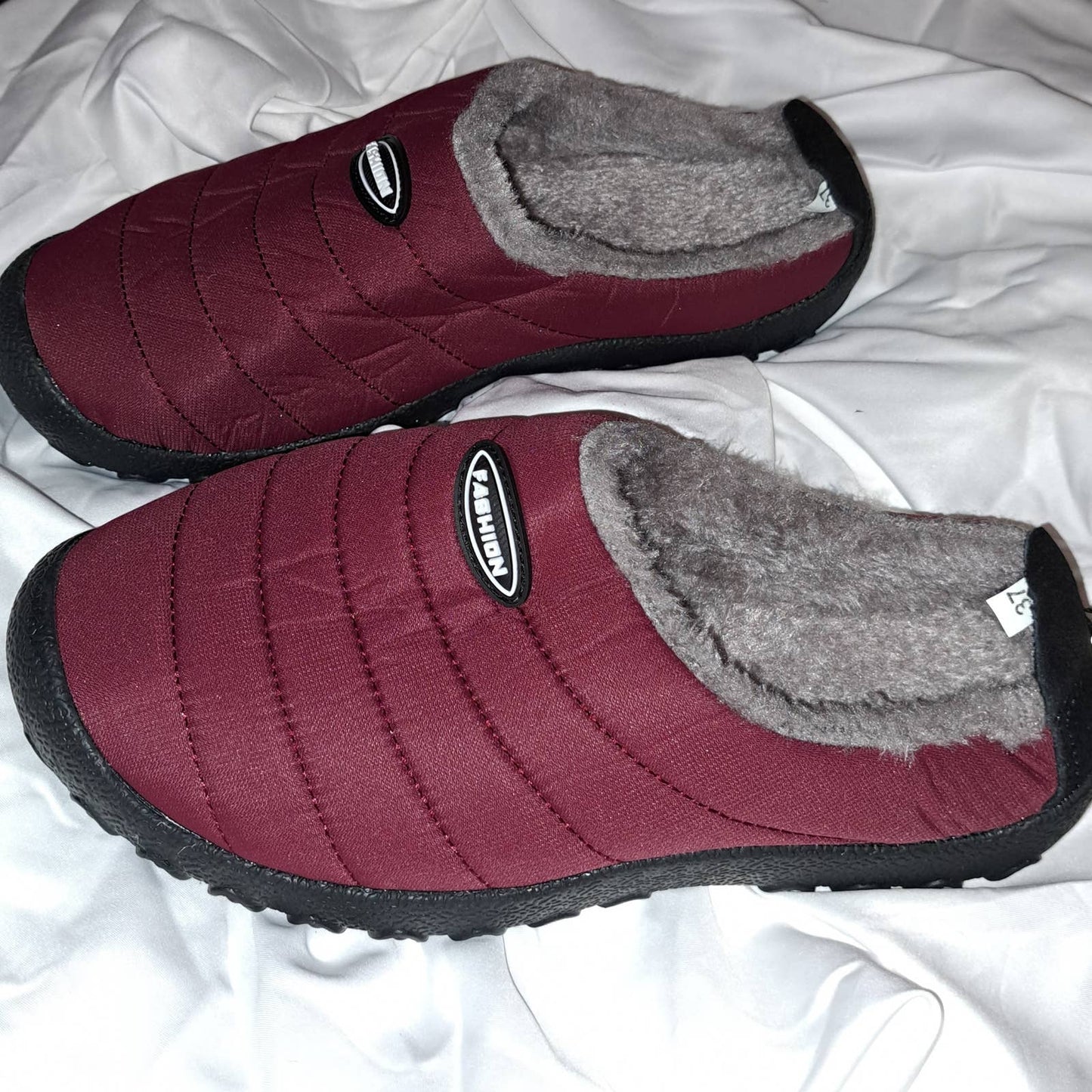 NEW - Most COMFY slippers! Fur Lined Indoor or Outdoor SZ 6.5-7