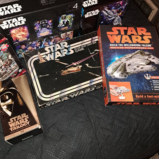 VINTAGE STAR WARS Collectible Game-Model-Movies-Puzzles