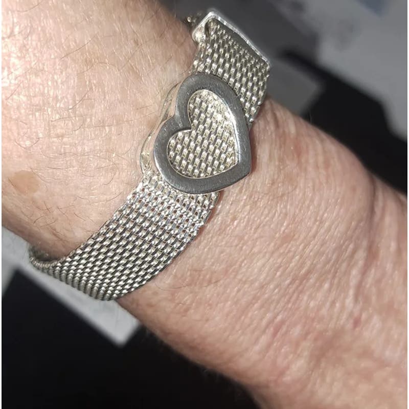 FABULOUS RARE AUTHENTIC Tiffany & Co Heart adjustable belt buckle bracelet