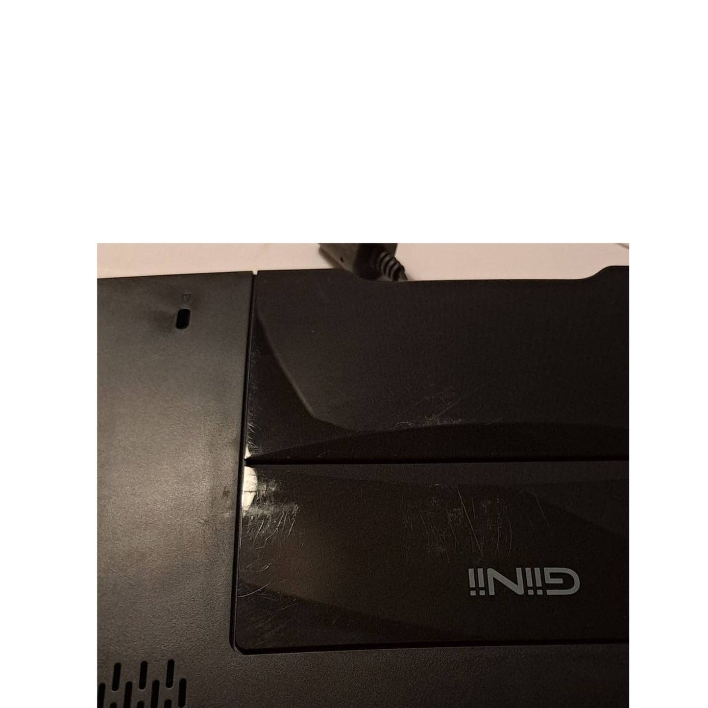 GIINII 8" Digital picture frame used but works great